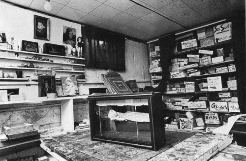 joseph cornell studio